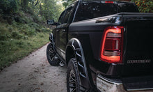 Load image into Gallery viewer, Bushwacker 19-22 Ram 1500 (Excl. Rebel/TRX) 76.3 &amp; 67.4in Bed DRT Style Flares 4pc  - Blk / Smooth
