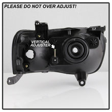 Load image into Gallery viewer, xTune 01-04 Ford Escape OEM Style Headlights - Chrome (HD-JH-FESCA01-AM-C)
