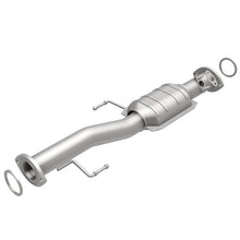 Load image into Gallery viewer, MagnaFlow Conv DF 99-02 4Runner Rear 3.4L
