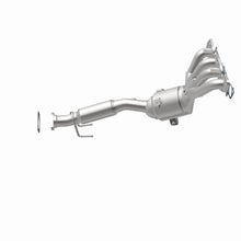 Load image into Gallery viewer, MagnaFlow 14-15 Ford Transit Connect OEM Grade Federal/EPA Compliant Manifold Catalytic Converter
