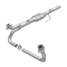 Load image into Gallery viewer, MagnaFlow Conv DF 02 Dodge Ram 1500 Van
