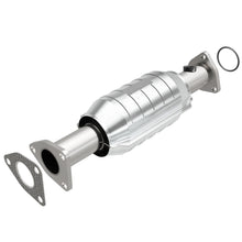Load image into Gallery viewer, MagnaFlow Conv DF 95-97 Honda Accord 2.7L
