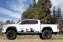 Load image into Gallery viewer, Belltech 16-21 Toyota Tacoma 4WD(Excludes TRD PRO) 4-6in. Lift Lift Kit
