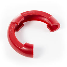 Load image into Gallery viewer, Rugged Ridge 3/4in Red D-Ring Isolator Kit
