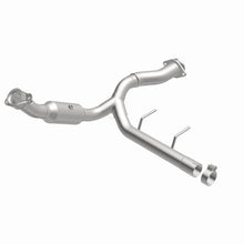 Load image into Gallery viewer, MagnaFlow Right Side Converter Direct Fit 15-17 Ford F-150 5.0L
