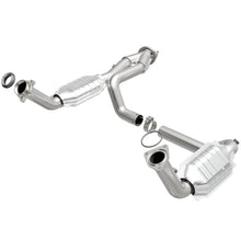 Load image into Gallery viewer, MagnaFlow Conv DF 02-06 Cadillac Truck. 8 5.3L Dual Conv. Y-Pipe Assy 2wd/Chevy Truck 99-07

