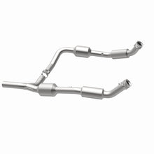 Load image into Gallery viewer, MagnaFlow Conv Direct Fit 2008+ Ford E-150 4.6L

