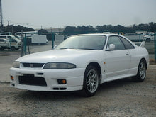 Load image into Gallery viewer, NISSAN SKYLINE GT-R-V-SPEC
