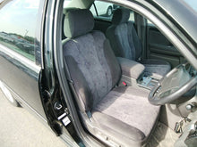 Load image into Gallery viewer, TOYOTA CROWN ATHLETE-V
